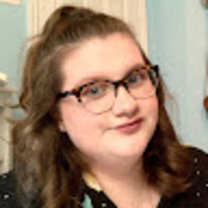 Meet your Posher, Simone